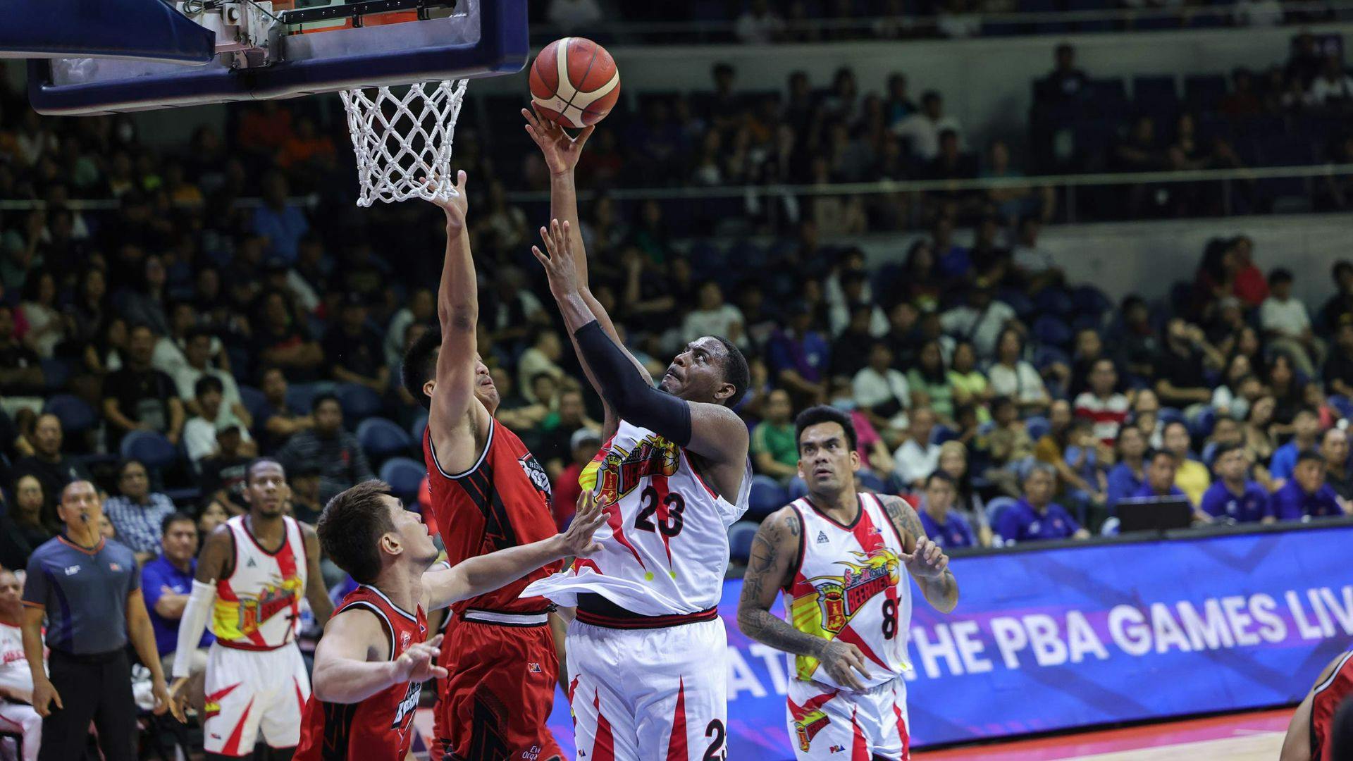 ‘We have a great team’: San Miguel import Jordan Adams deflects credit to other Beermen after 50-point eruption